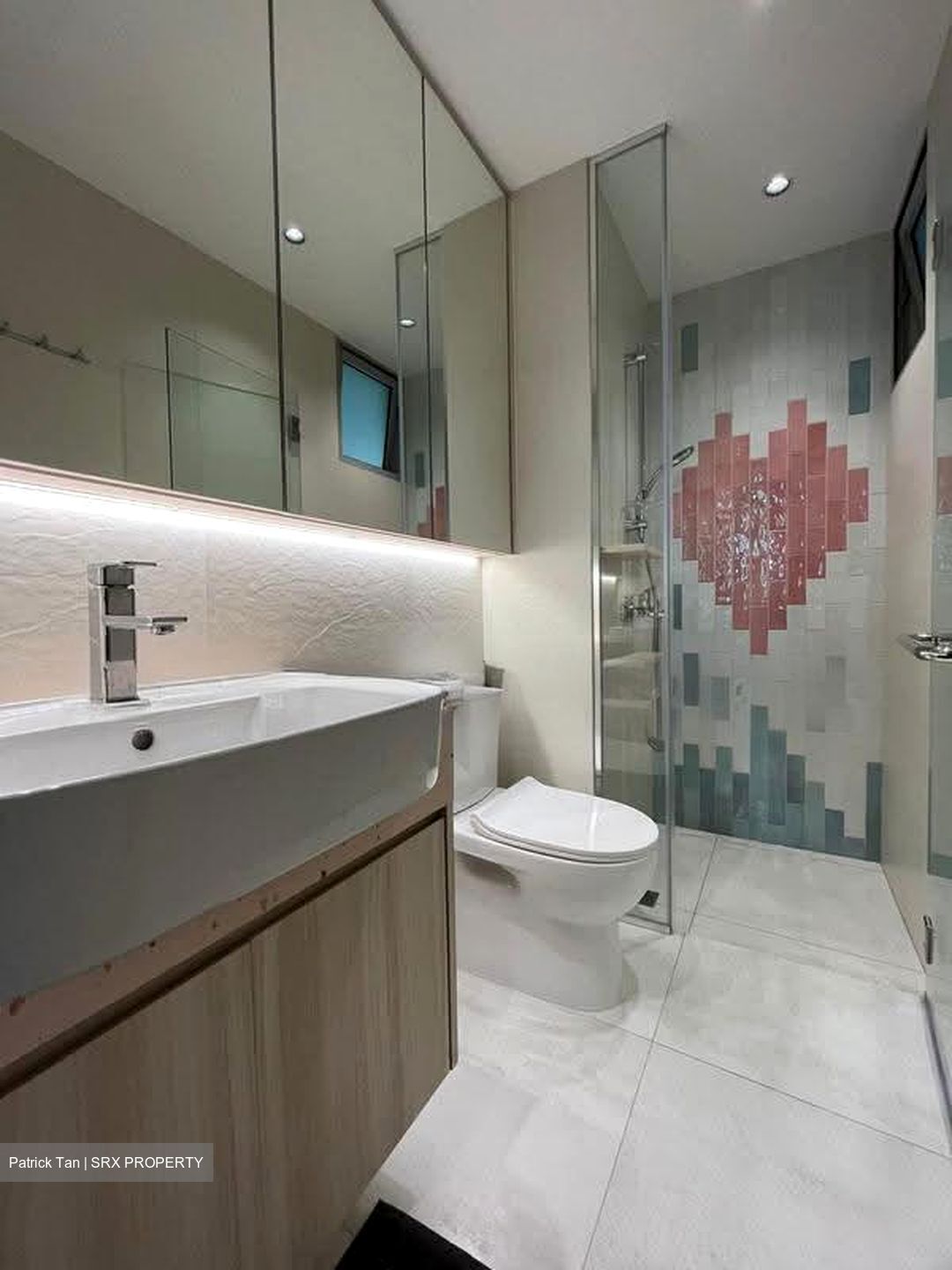 Hillview Regency (D23), Condominium #635065161